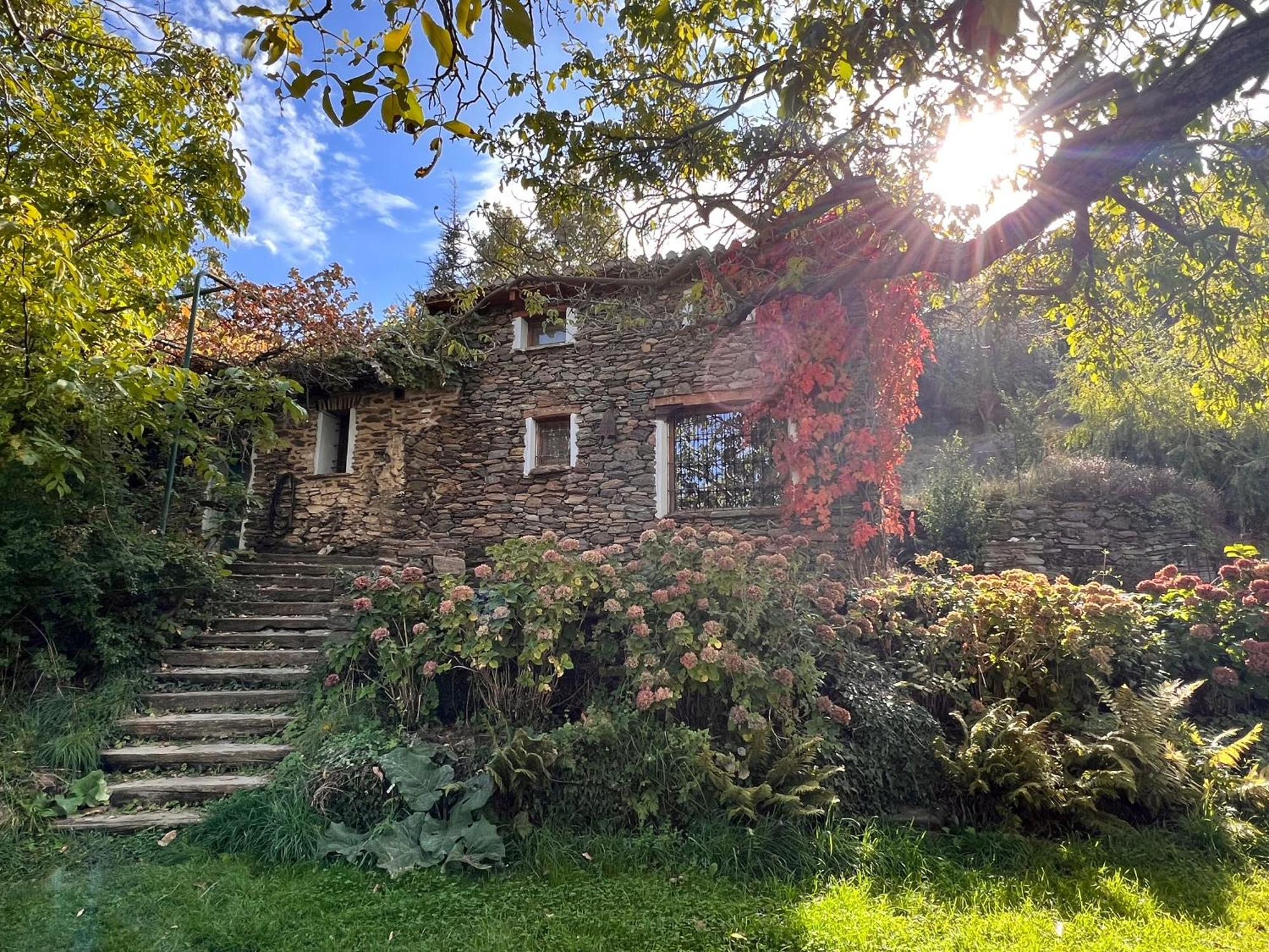 La Casa Del Nogal Villa เกวคาร์-เซียร์รา ภายนอก รูปภาพ